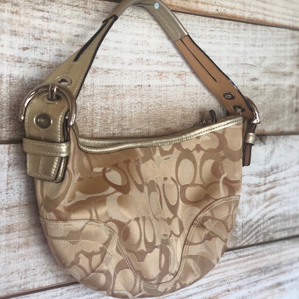 AUTHENTIC COACH BAG